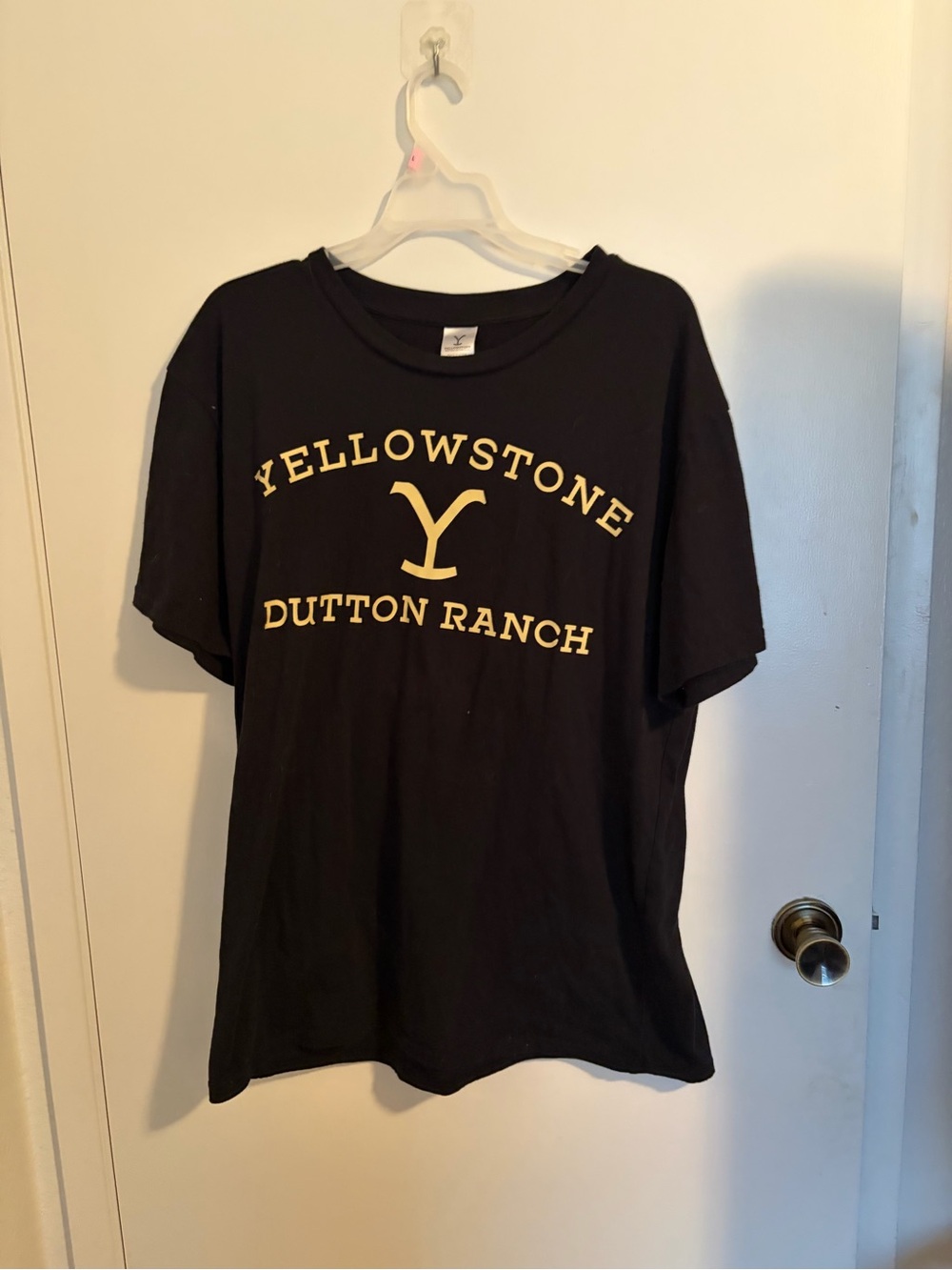 Yellowstone Dutton Ranch Graphic Tee - Black & Yellow